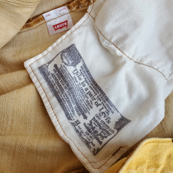 Levis 501 Mens 42x30 Jeans Button Fly Yellow Gold, White Oak Cone Denim Cotton. - Picture 13 of 14